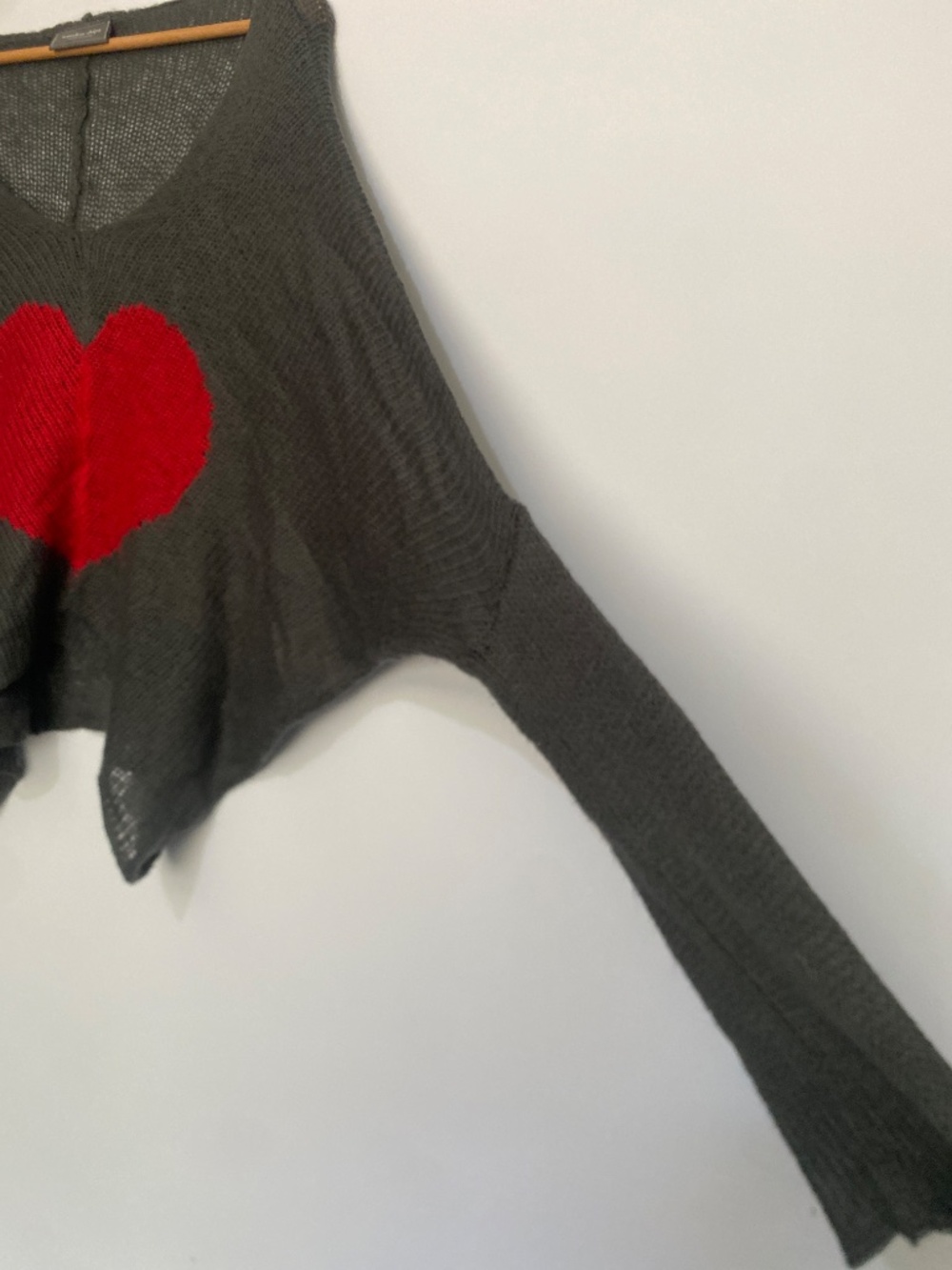 Wooden Ships M/L Heart Knit Sweater - Picture 7 of 10